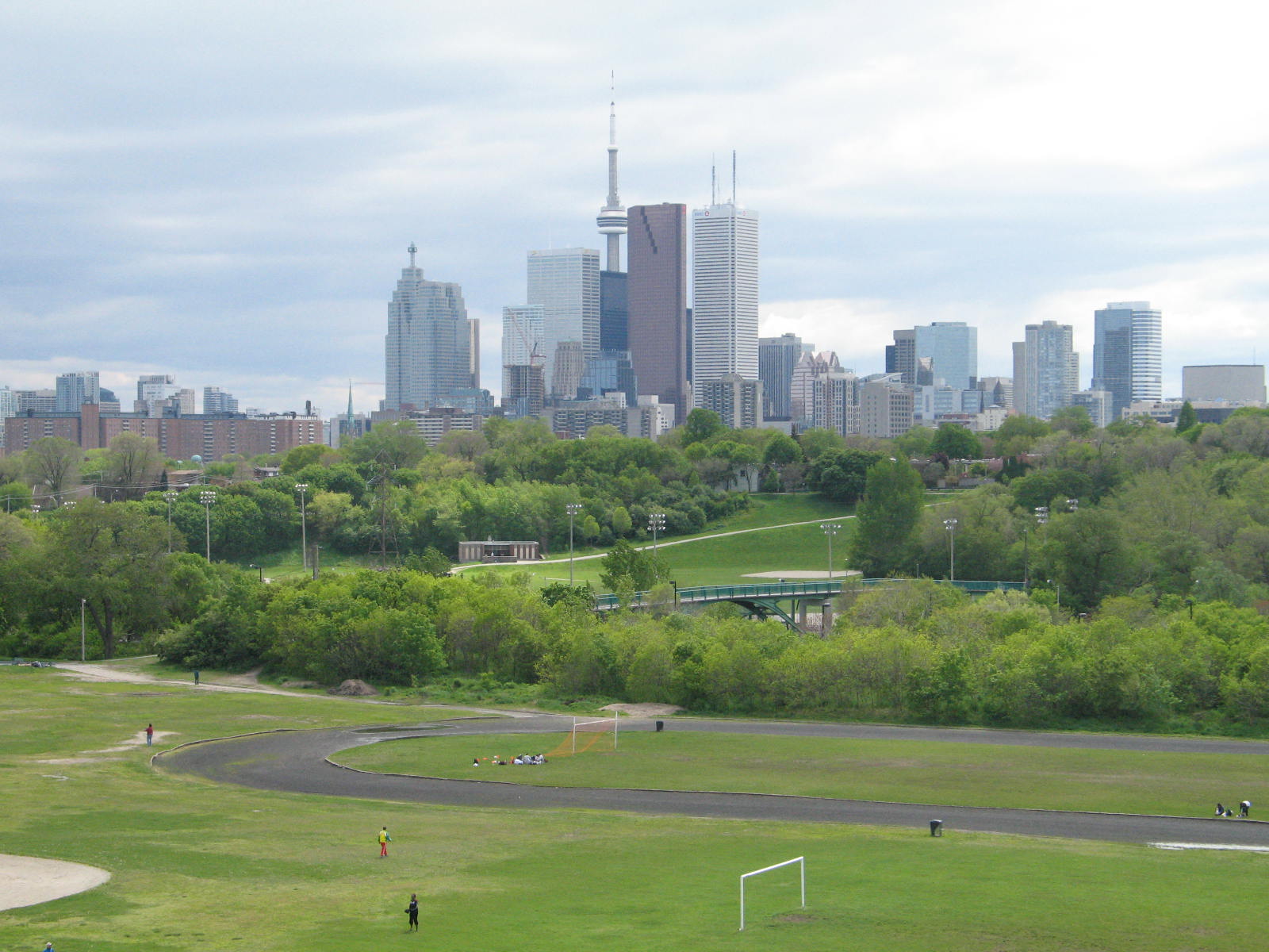  - riverdale park may06